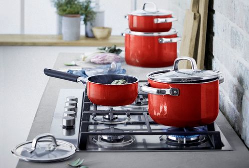 2021國際品質(zhì)節(jié)盛典 WMF以卓越品質(zhì)榮獲典范獎，引領(lǐng)廚衛(wèi)具新標(biāo)桿